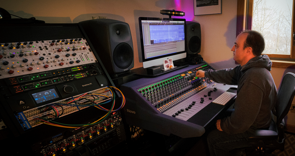Producer/Artist Thomas Statnick Invests in a Neve 8424 Console
