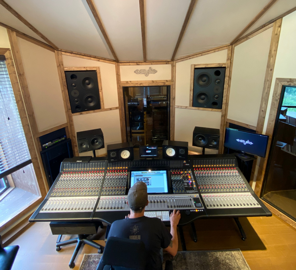 E-Studio