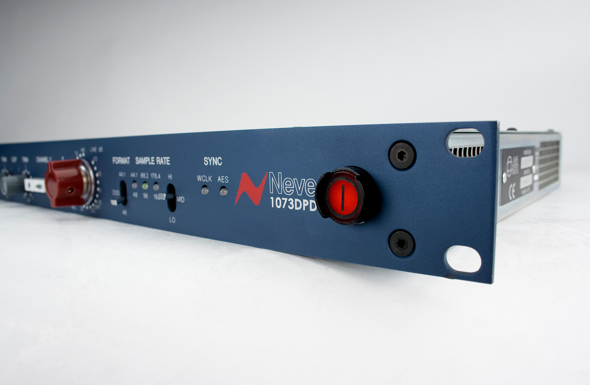 Neve 1073 DPD マイクプリアンプ 未使用に近いの通販 by