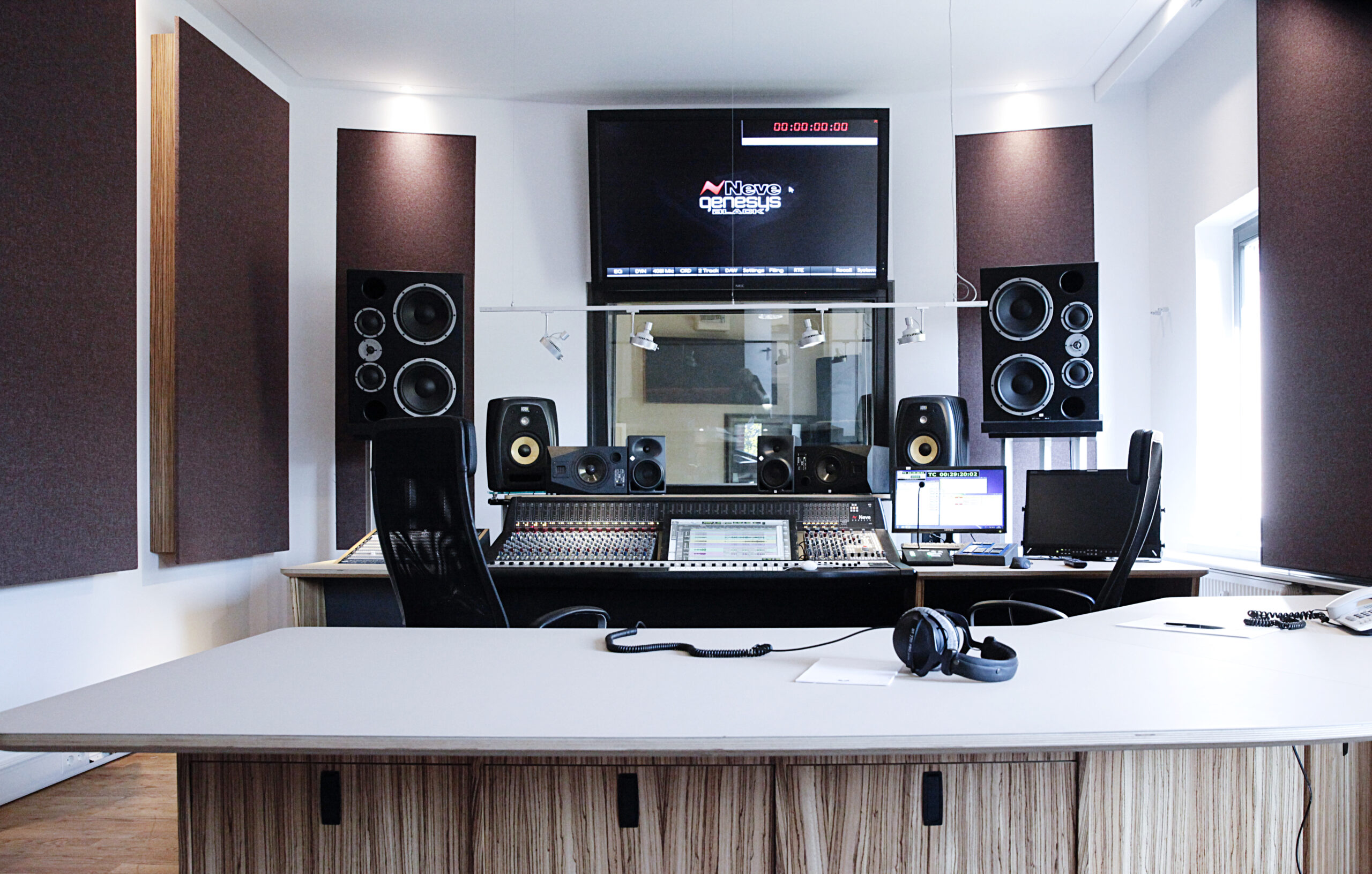 Neve Genesys Black G32 Settles to Roost at Blackbird Music Studios