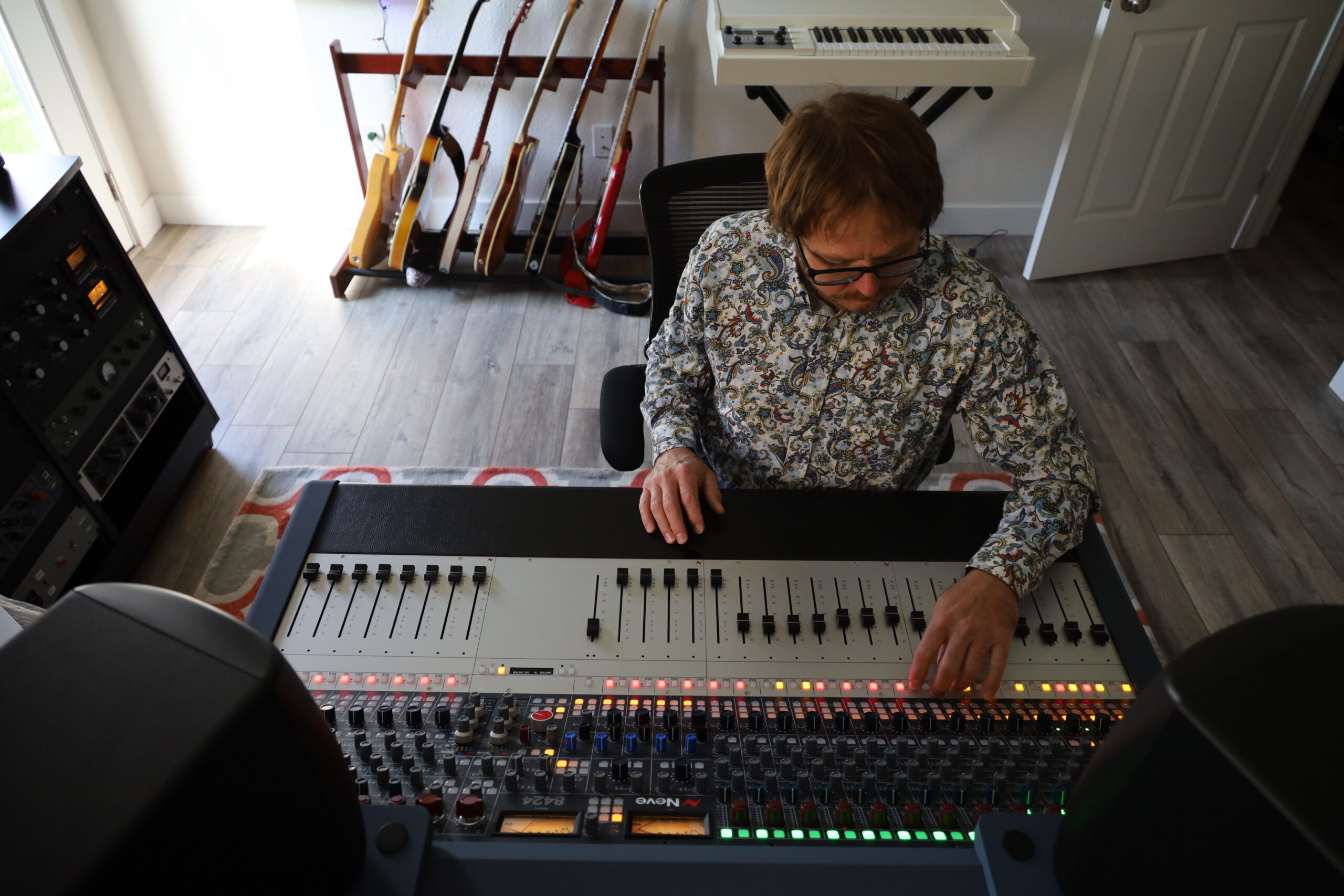 Brian Alston Upgrades his Studio with a Neve 8424 Console