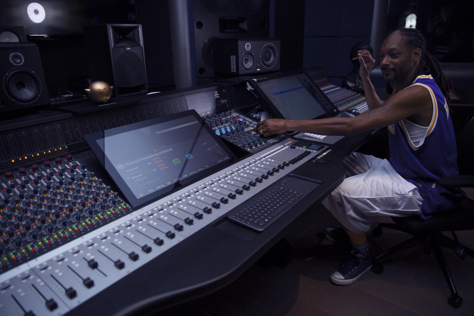 'In the Dogg House' Snoop Dogg installs Genesys Black G64 AMS Neve